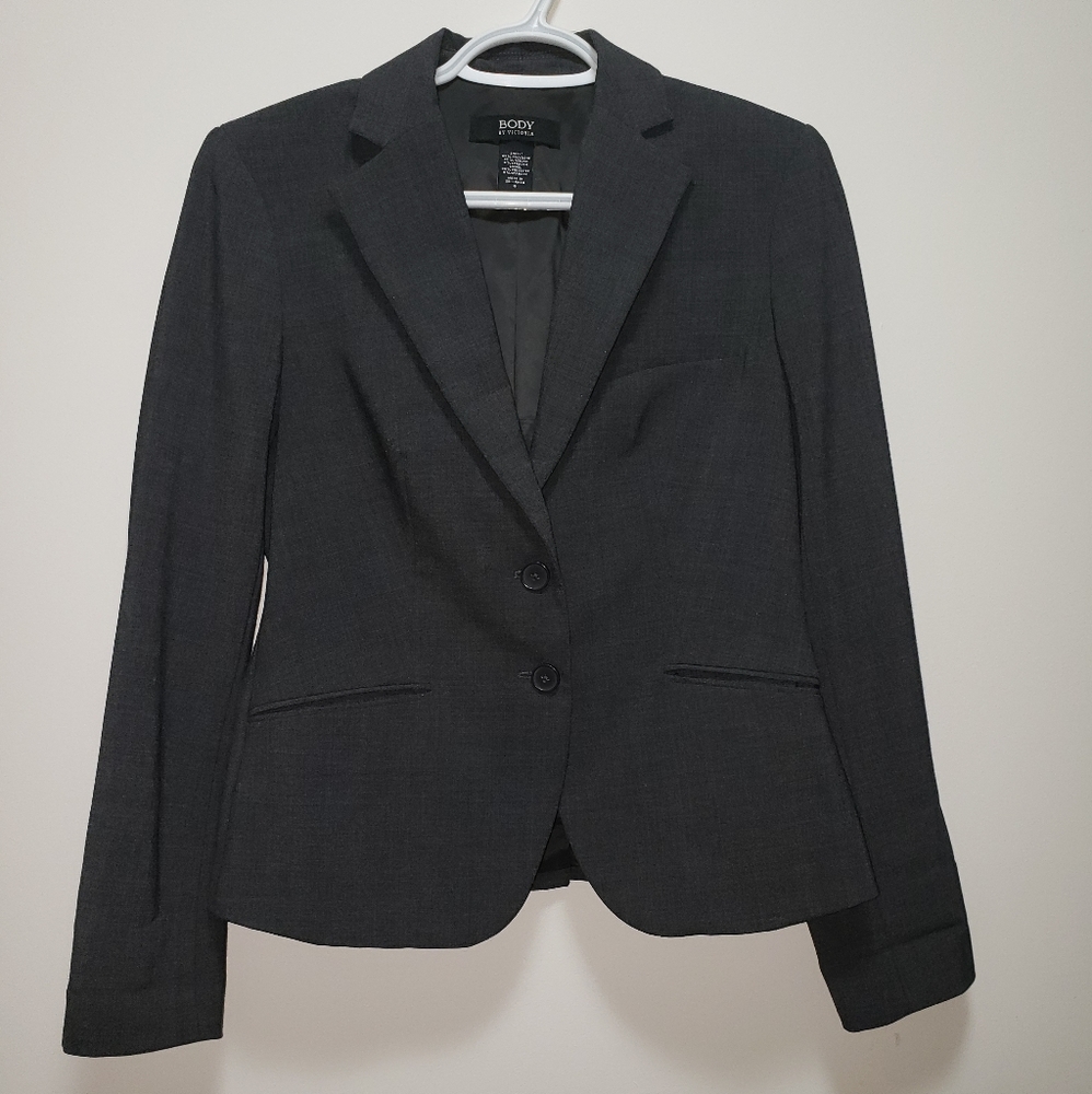 Body by Victoria Blazer Charcoal Grey Crop Lined 2Button Front Women's Size 6